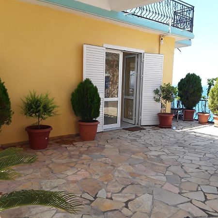 צ'פרו Odhisea Hotel Restaurant מראה חיצוני תמונה