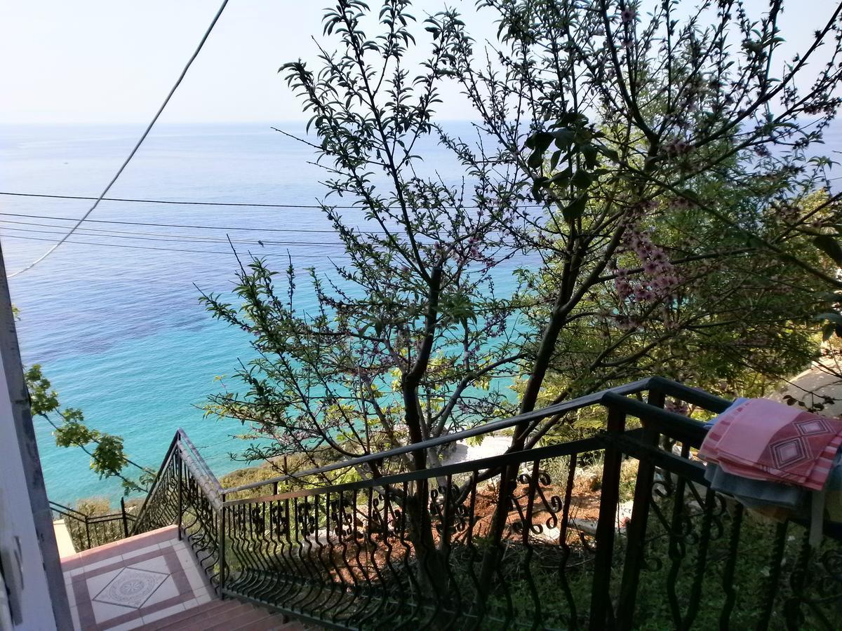 צ'פרו Odhisea Hotel Restaurant מראה חיצוני תמונה