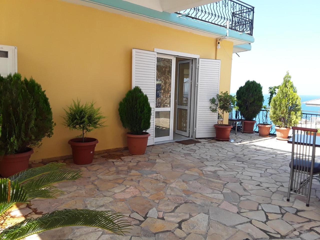 צ'פרו Odhisea Hotel Restaurant מראה חיצוני תמונה