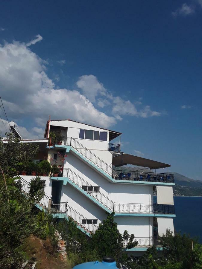 צ'פרו Odhisea Hotel Restaurant מראה חיצוני תמונה